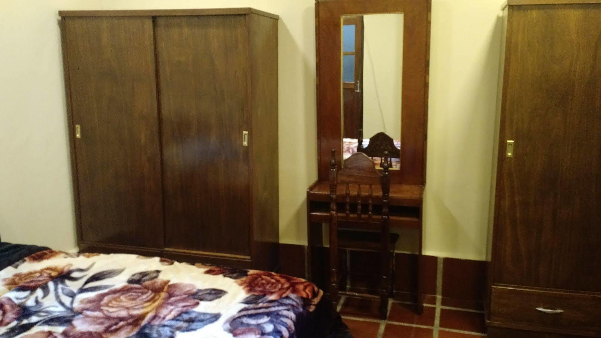 Residencia Leones De Castilla أسونسيون المظهر الخارجي الصورة