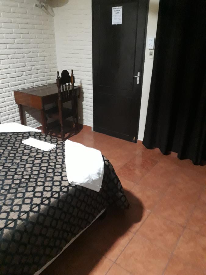 Residencia Leones De Castilla أسونسيون المظهر الخارجي الصورة