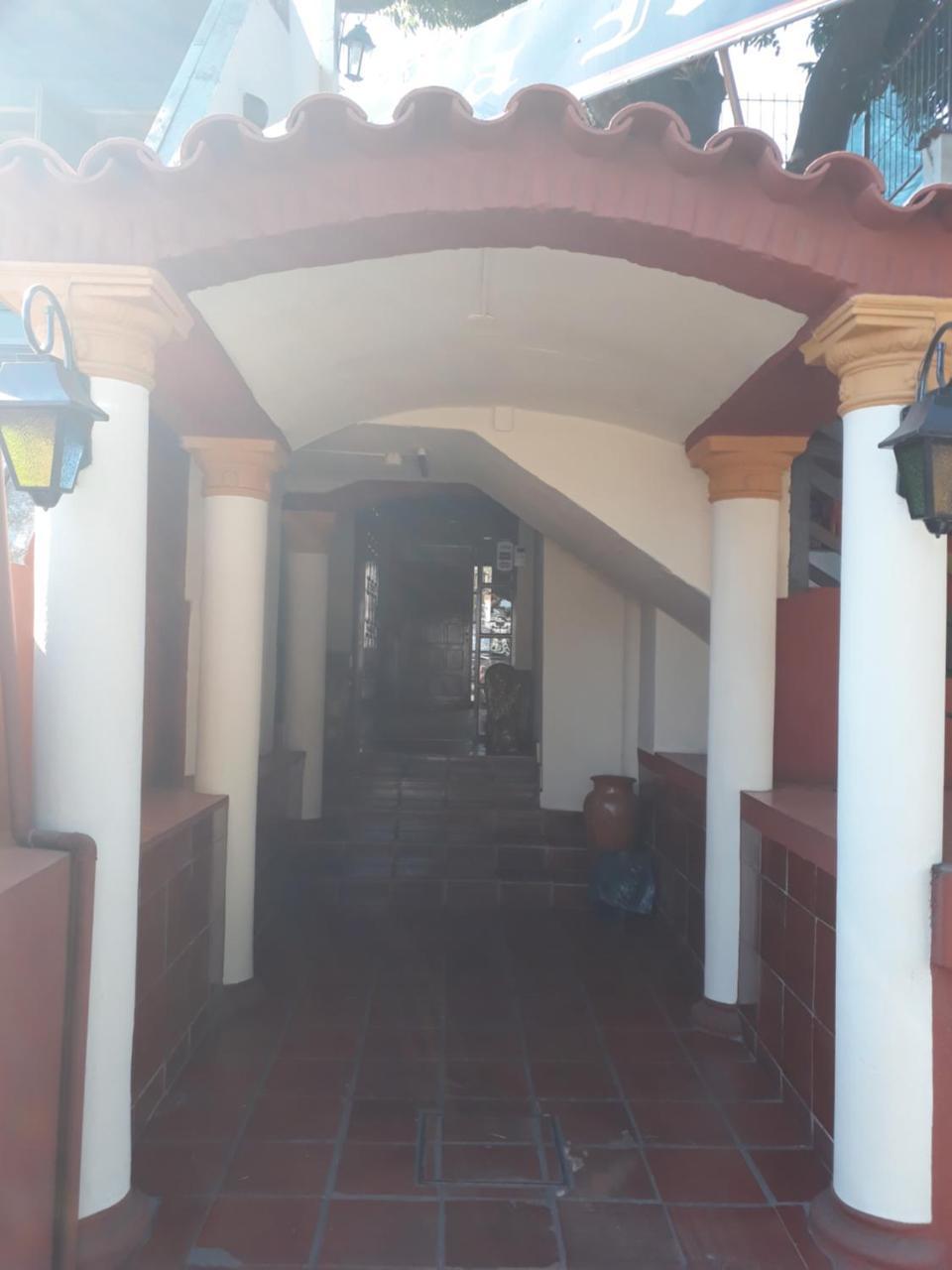 Residencia Leones De Castilla أسونسيون المظهر الخارجي الصورة