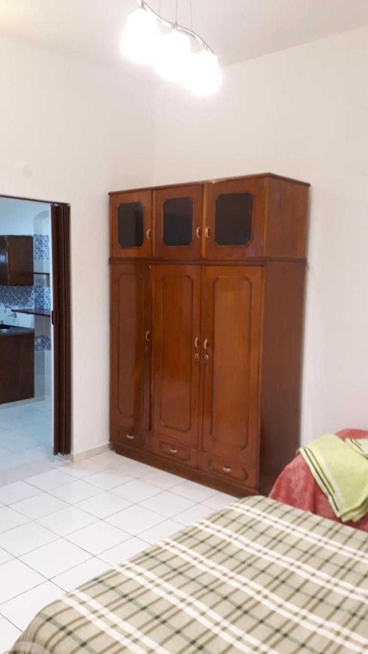 Residencia Leones De Castilla أسونسيون المظهر الخارجي الصورة